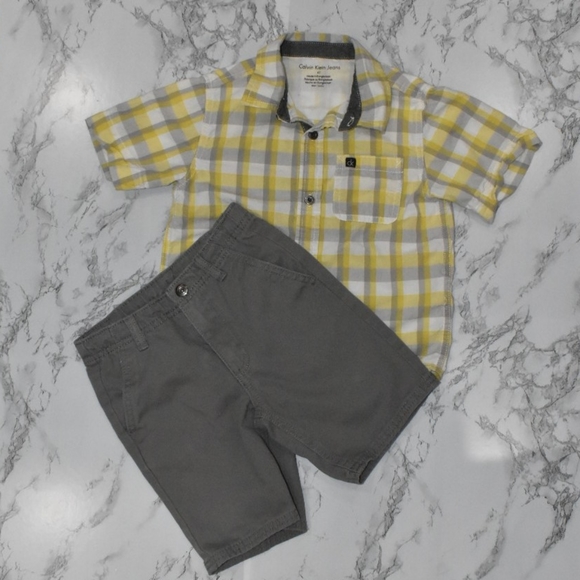 Boy's Calvin Klein Jeans set - Picture 2 of 7